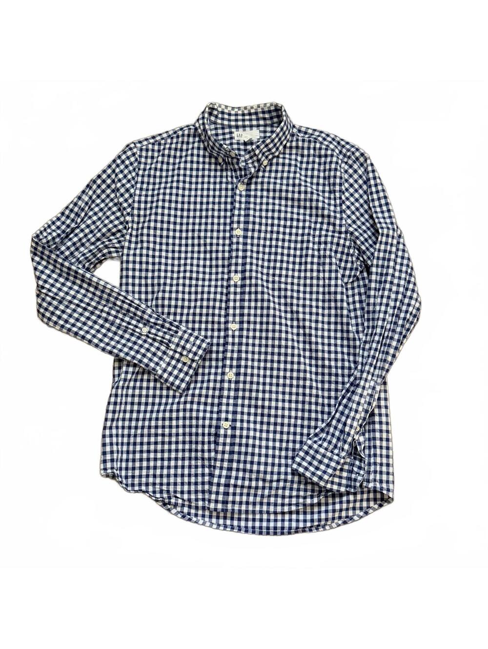 GAP Men's Slim Fit Navy Blue and White Checkered Button-Up Shirt Medium